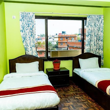 Kbb Hotel And Apartments Hosted By Hostmandu Lalitpur Екстер'єр фото