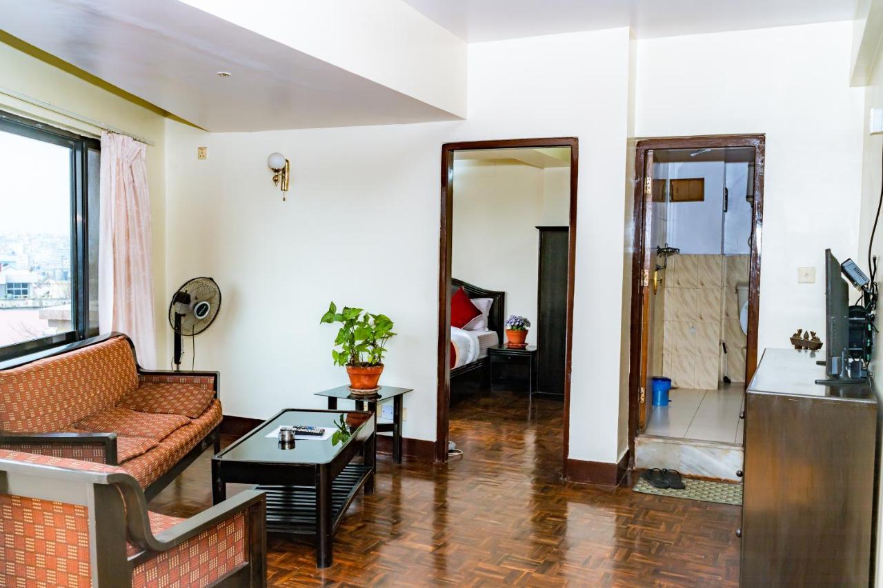 Kbb Hotel And Apartments Hosted By Hostmandu Lalitpur Екстер'єр фото