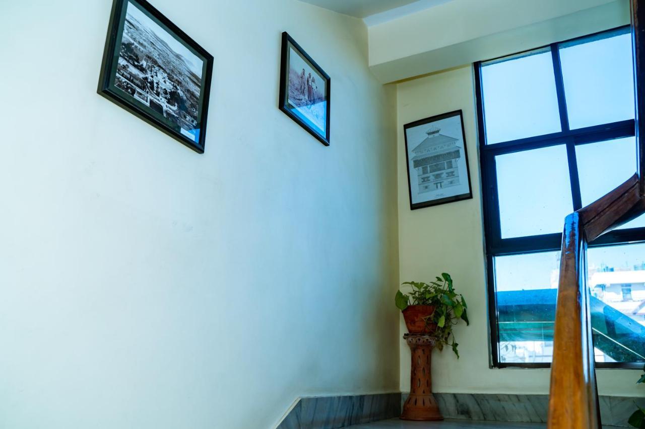 Kbb Hotel And Apartments Hosted By Hostmandu Lalitpur Екстер'єр фото