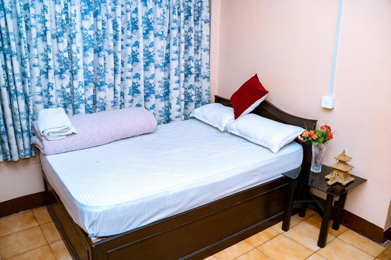 Kbb Hotel And Apartments Hosted By Hostmandu Lalitpur Екстер'єр фото