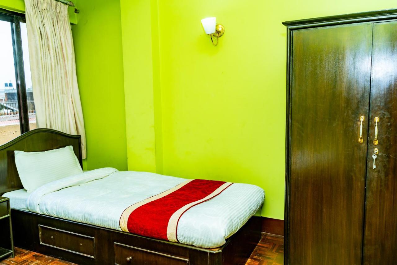 Kbb Hotel And Apartments Hosted By Hostmandu Lalitpur Екстер'єр фото