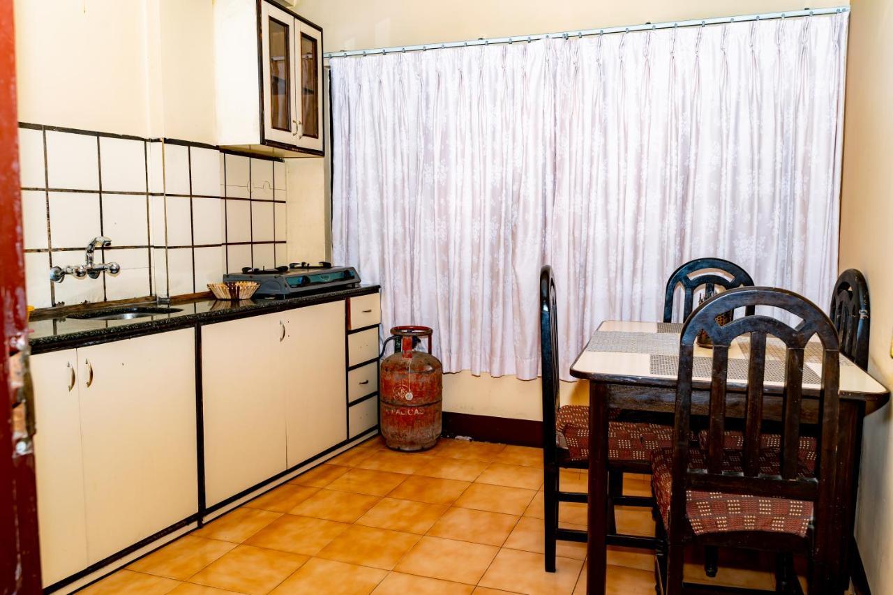 Kbb Hotel And Apartments Hosted By Hostmandu Lalitpur Екстер'єр фото