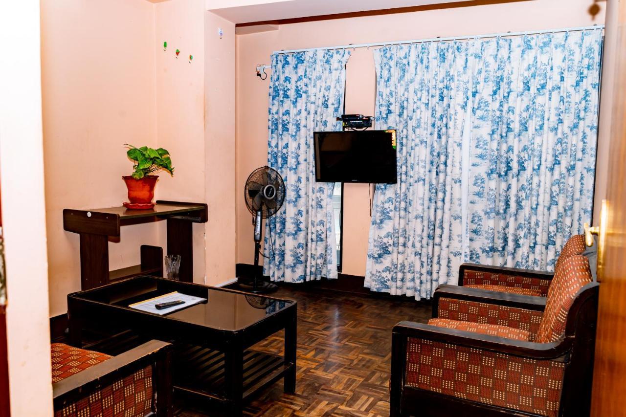 Kbb Hotel And Apartments Hosted By Hostmandu Lalitpur Екстер'єр фото
