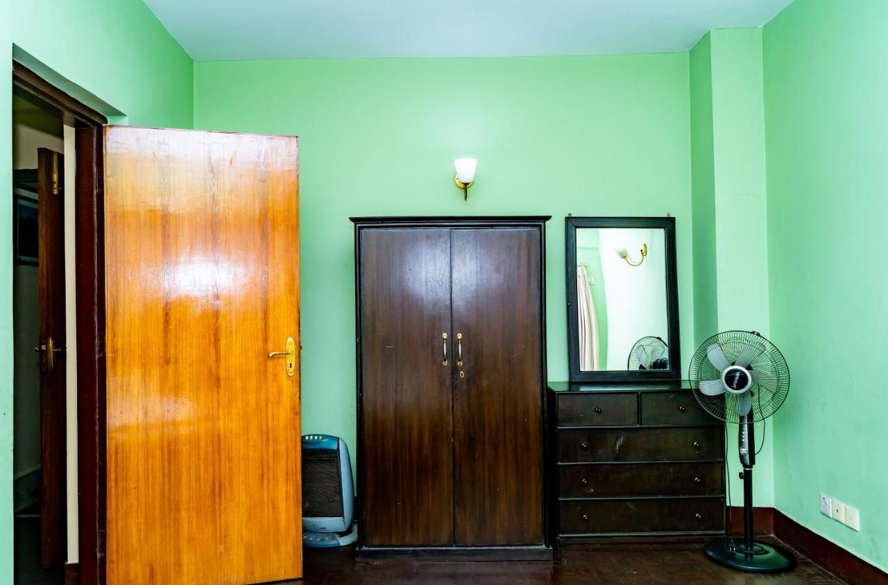 Kbb Hotel And Apartments Hosted By Hostmandu Lalitpur Екстер'єр фото